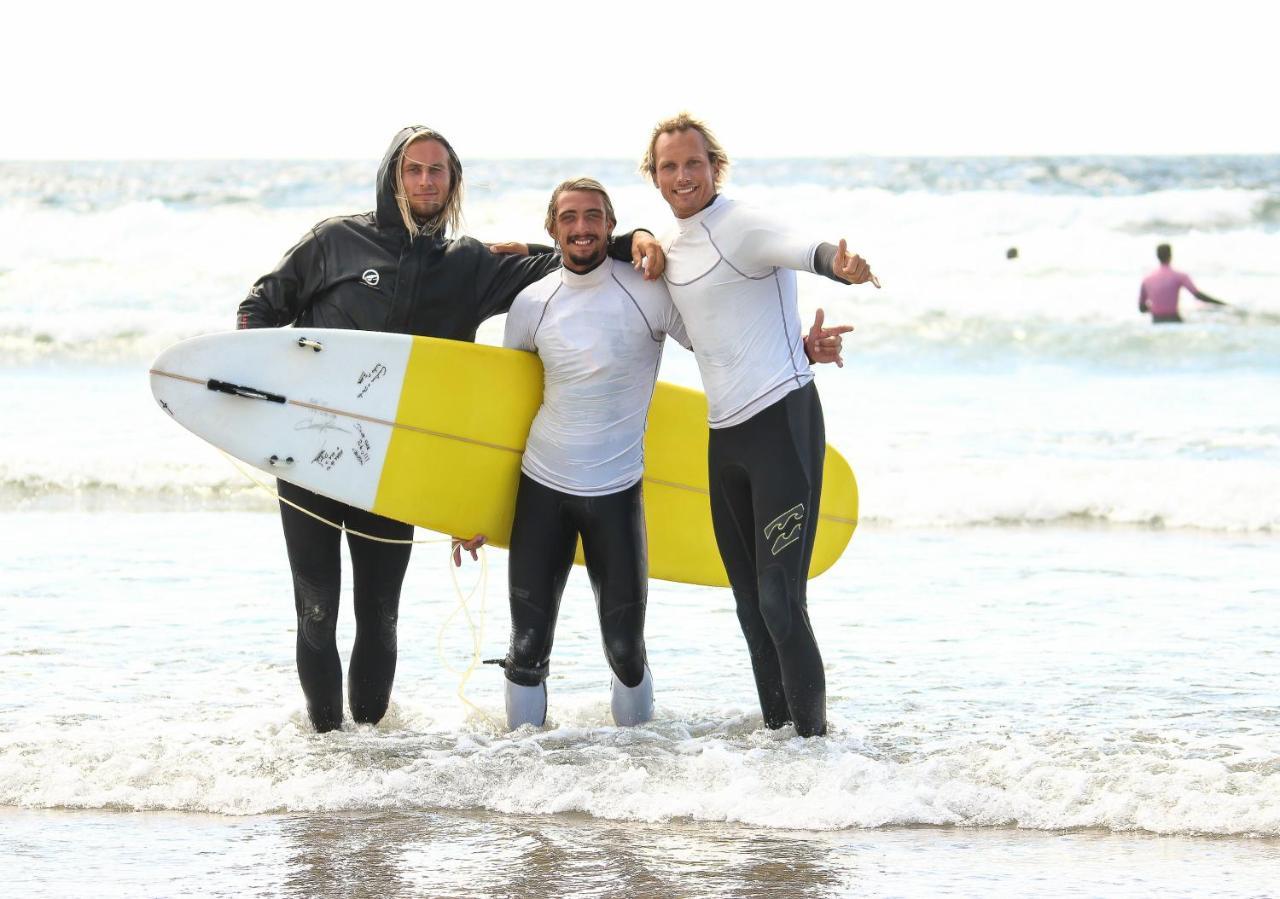Surfivor Surf Camp Otel Esmoriz Dış mekan fotoğraf