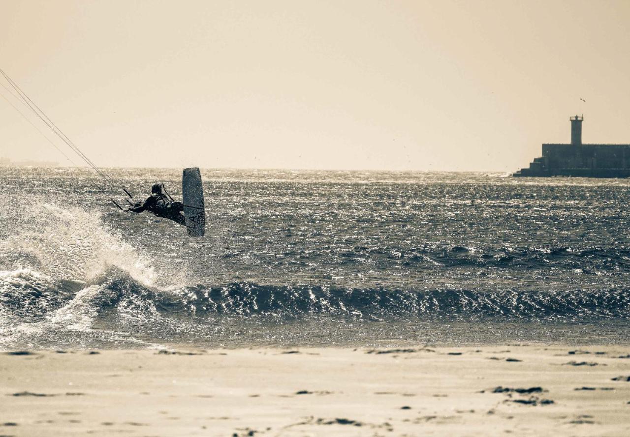 Surfivor Surf Camp Otel Esmoriz Dış mekan fotoğraf