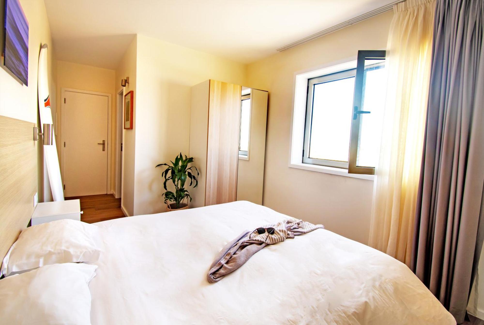 Surfivor Surf Camp Otel Esmoriz Dış mekan fotoğraf