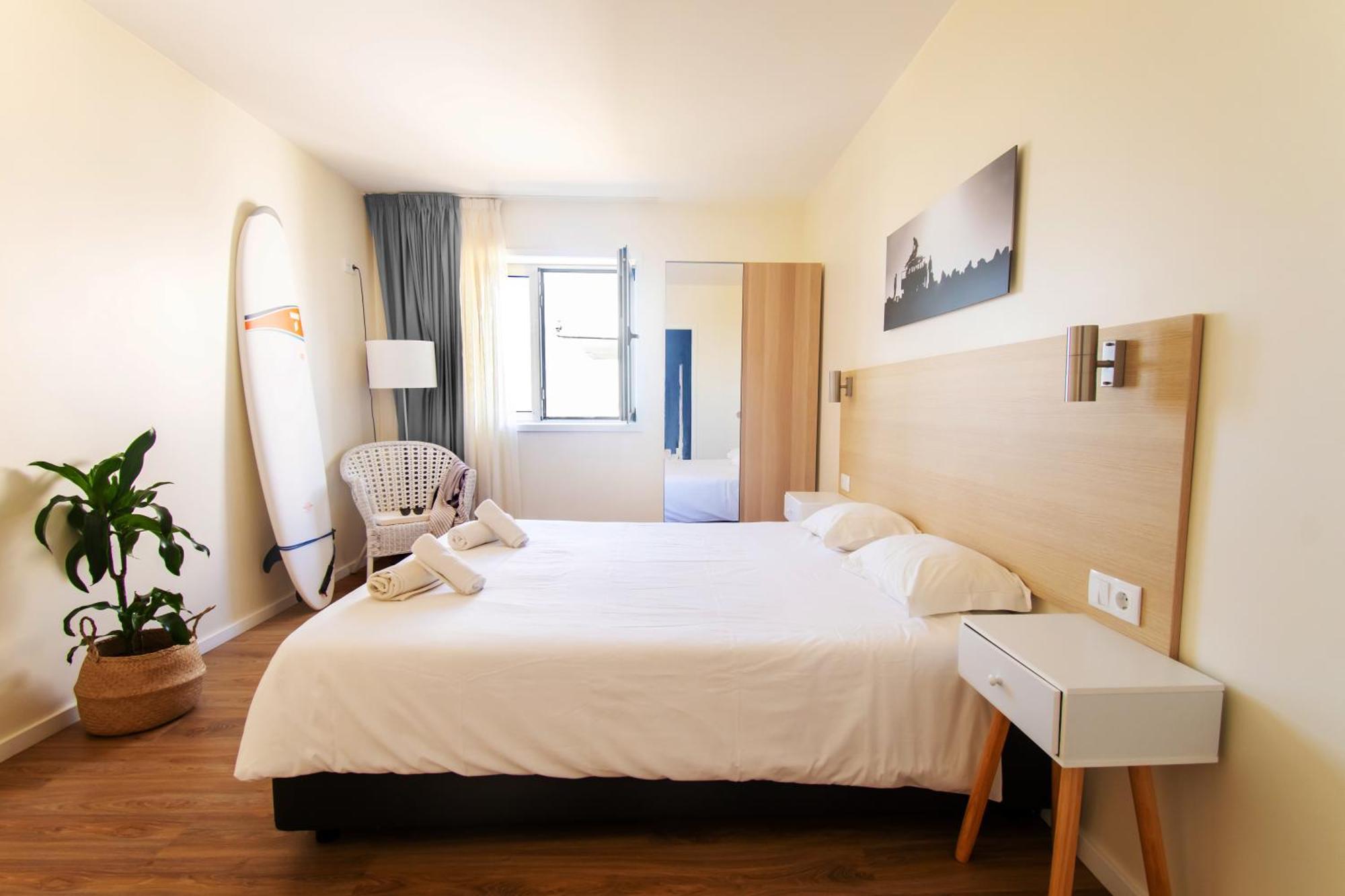 Surfivor Surf Camp Otel Esmoriz Dış mekan fotoğraf